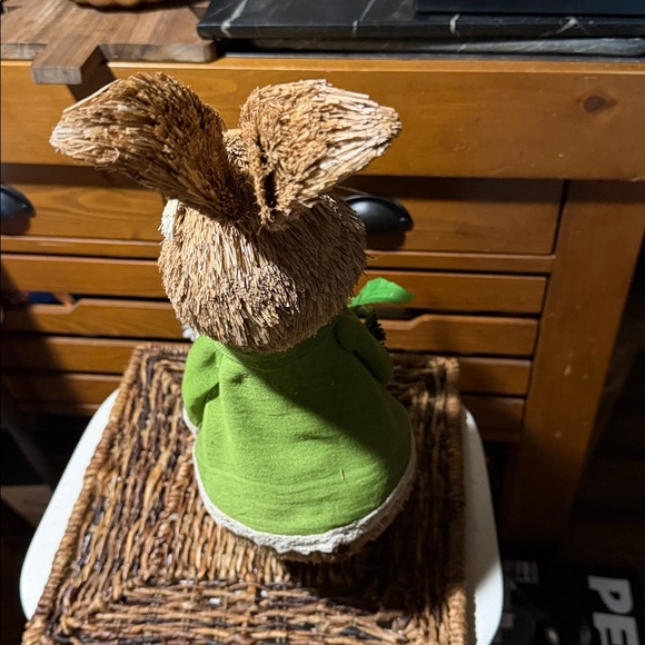 Sisal Bunny 🐰 with wheelbarrow BNIB SO CUTE - Picture 5 of 7